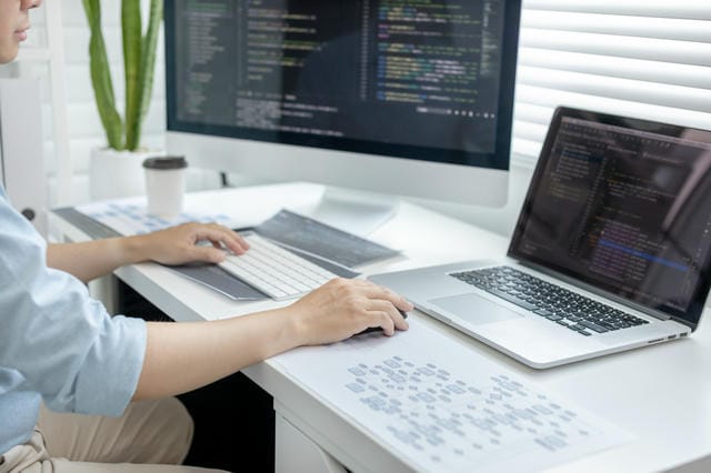 シェアリングボーナスよりいいフォルスクラブの高校生にお勧めするサービス